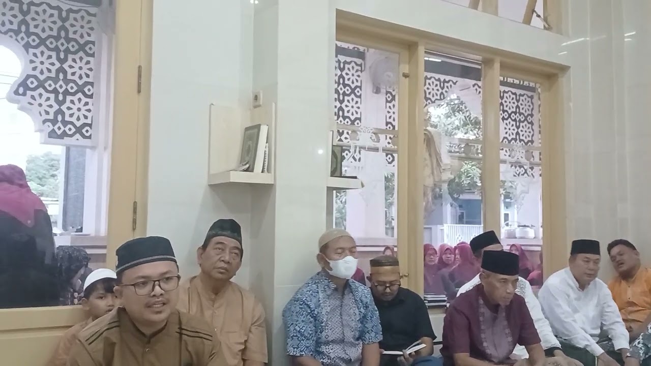 Buka bersama minggu ke 2 hari ke 11 Jamaah Masjid Nurul Iman