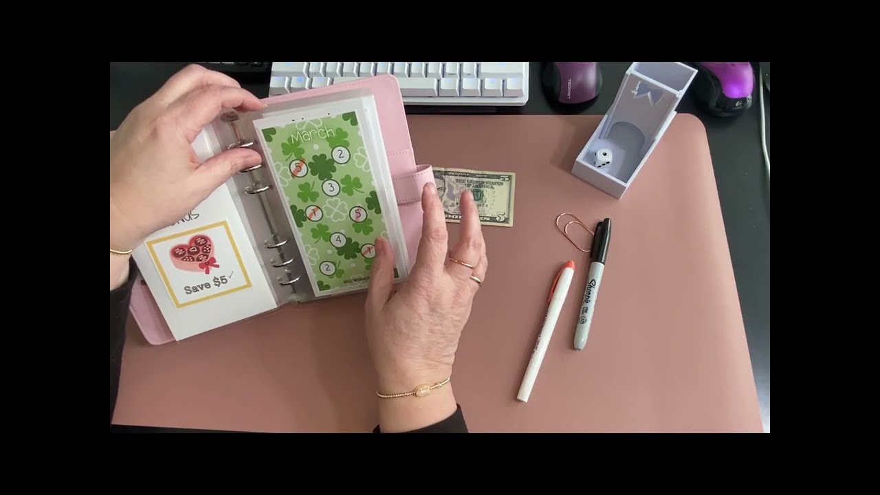 Sinking Funds Monday - Mini Challenges || Quick Wins and Lots of Fun || #savingschallenges