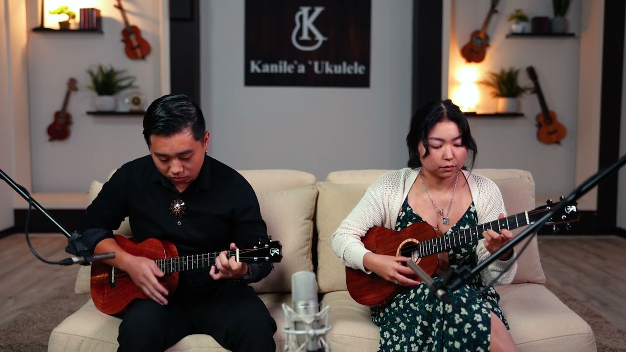 Baritone ʻUkulele Sound Demo featuring Karlie G and Zen