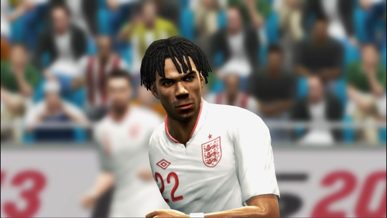 Tyrone Mings (Aston Villa - England) Pes 2013