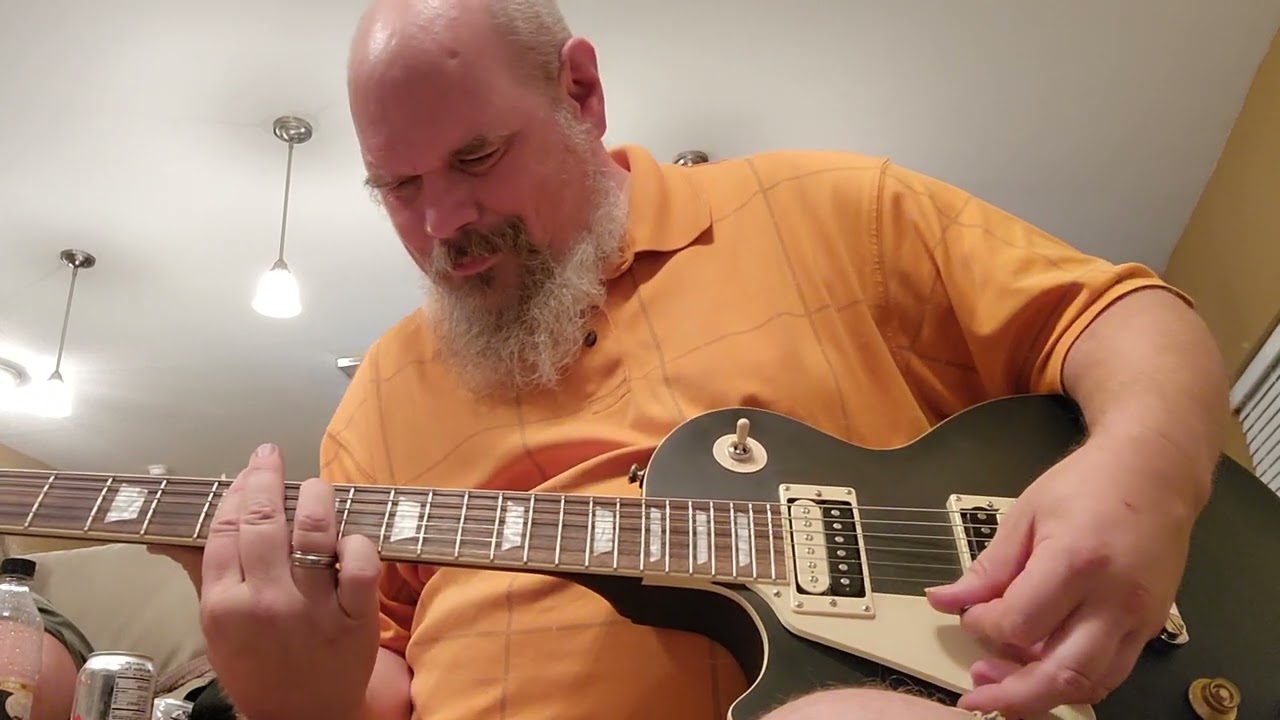 Epiphone Pro-IV Les Paul Part 2 Clean. Should I buy this Epiphone?