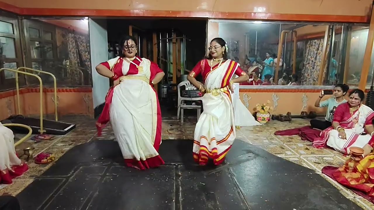 Dhaker tale || ঢাকের তালে || Durga Puja Dance || 
