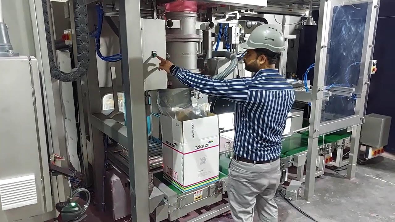 IBC Discharge System Fills Plastic Bags in Boxes