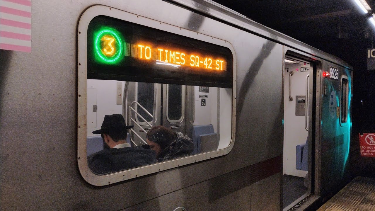 R142 #6925 Times Sq - 42 St bound (3) leaving 14 Street 