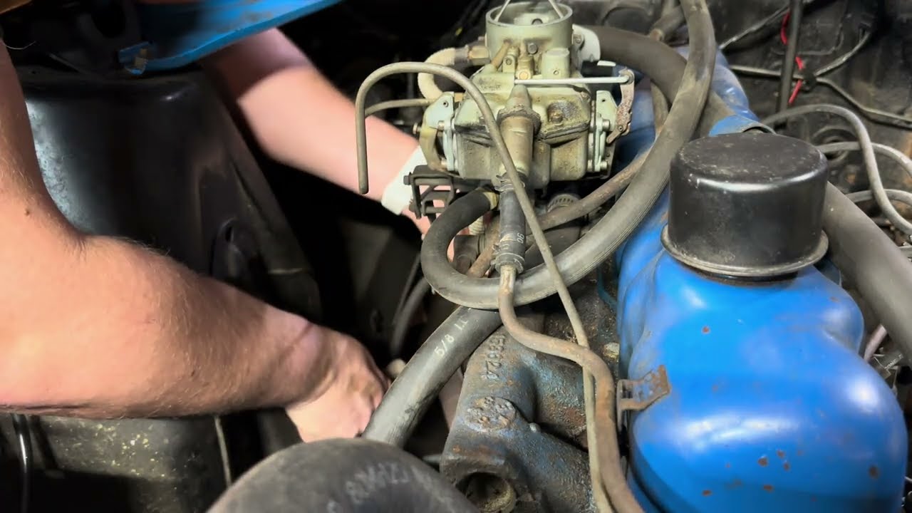 1967 Mustang Exhaust Manifold Removal | Classic Mustang | Split Manifold | Ford 200 Inline 6  Part 1