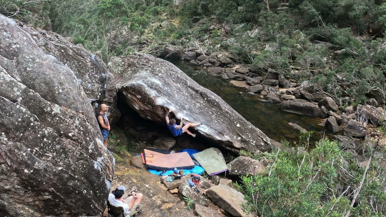 Gorge of Eden - Speed Bump (6C / V5)
