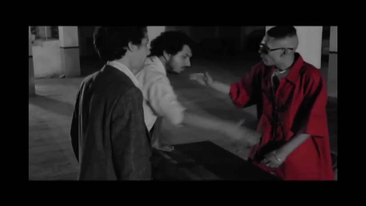 Mente En Blanco - Andamos Marihuas (Video Oficial)