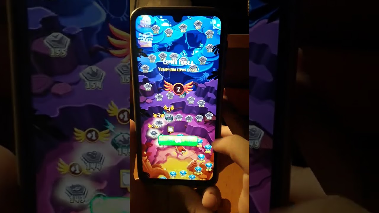 Играю в игру Angry birds pop. Пройденные уровни (140-145).