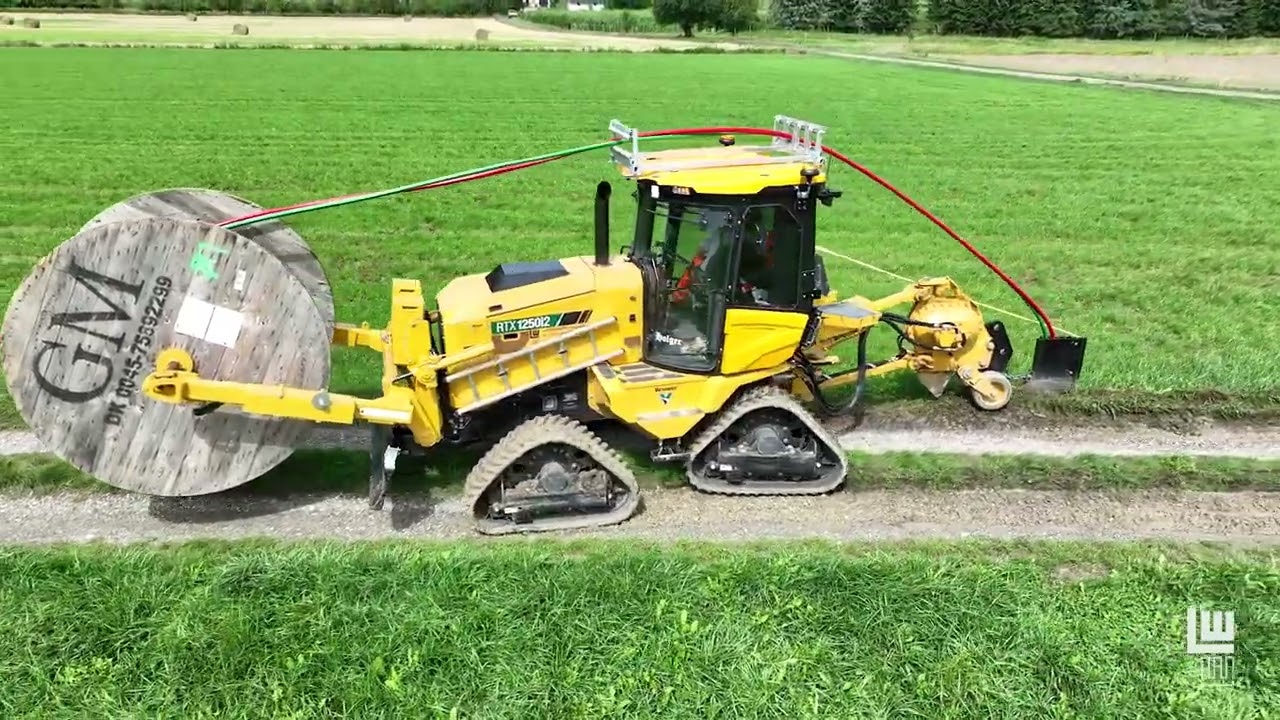 Vibrationspflug im Einsatz: Netzbau in Markdorf