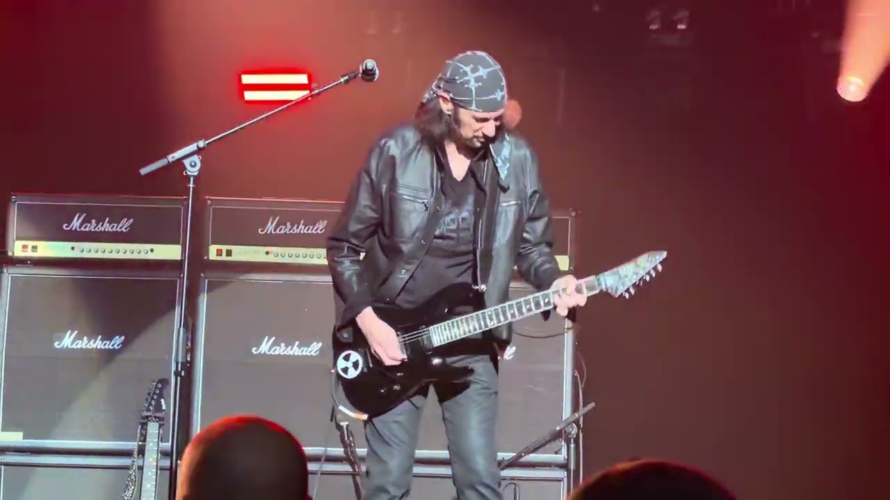 Bruce Kulick Band with Eric Singer - Domino