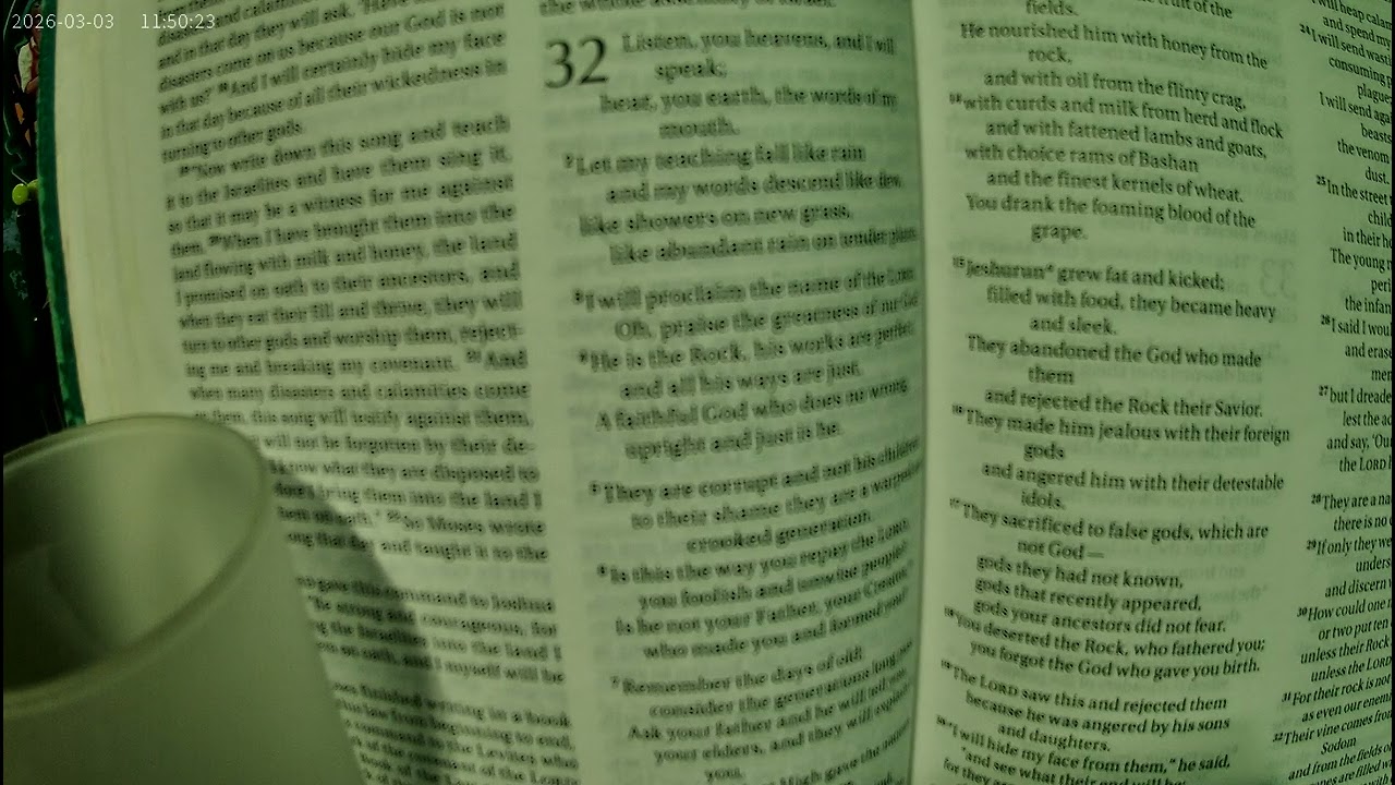 Deuteronomy Chapter 32