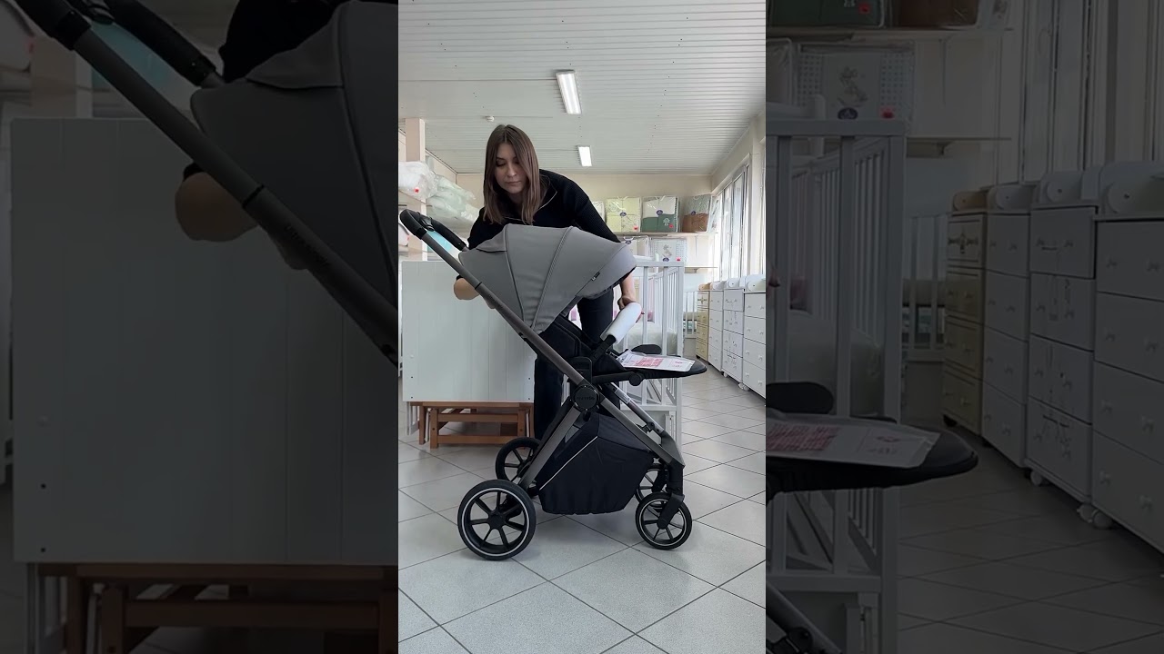 Прогулочная коляска Carrello Ultra (реверсивный блок)