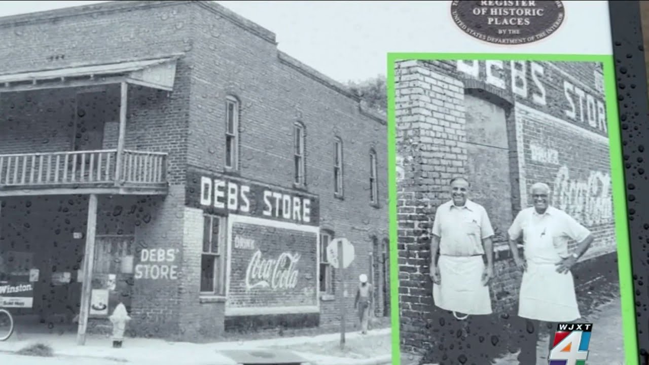 Historic grocery store reopens after 13 years, brings resources beyond food to Eastside