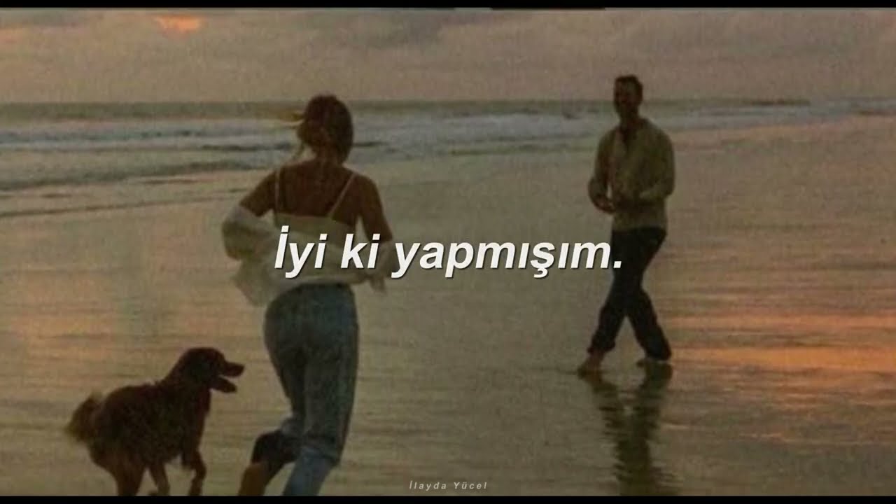 Nil Karaibrahimgil - Resmen Aşığım (Sözleri)