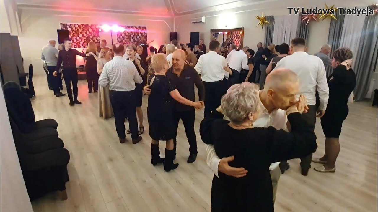 31 01 2026 TA WESOŁA NUTKA LUDZI ROZWESELA na zabawie karnawałowej z kapelą 