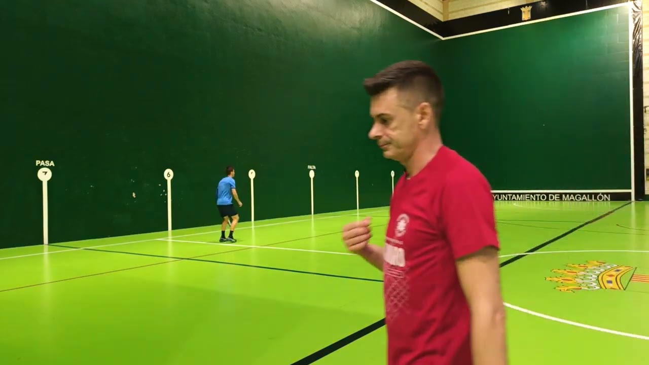 FRONTENIS   TORNEO MAGALLON NAVIDAD    CUARTOS   MIGUEL DANI VS JUANCAR FER