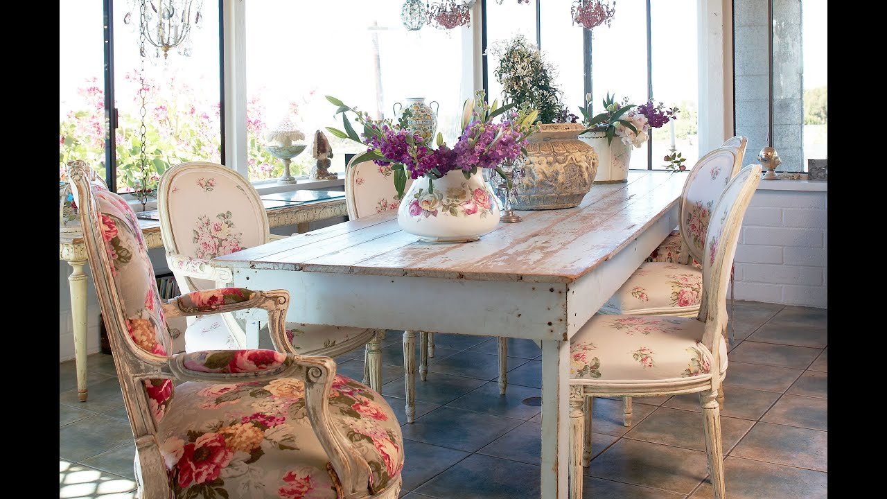 The Beautiful Shabby Chic Design And The History Behind the Style.