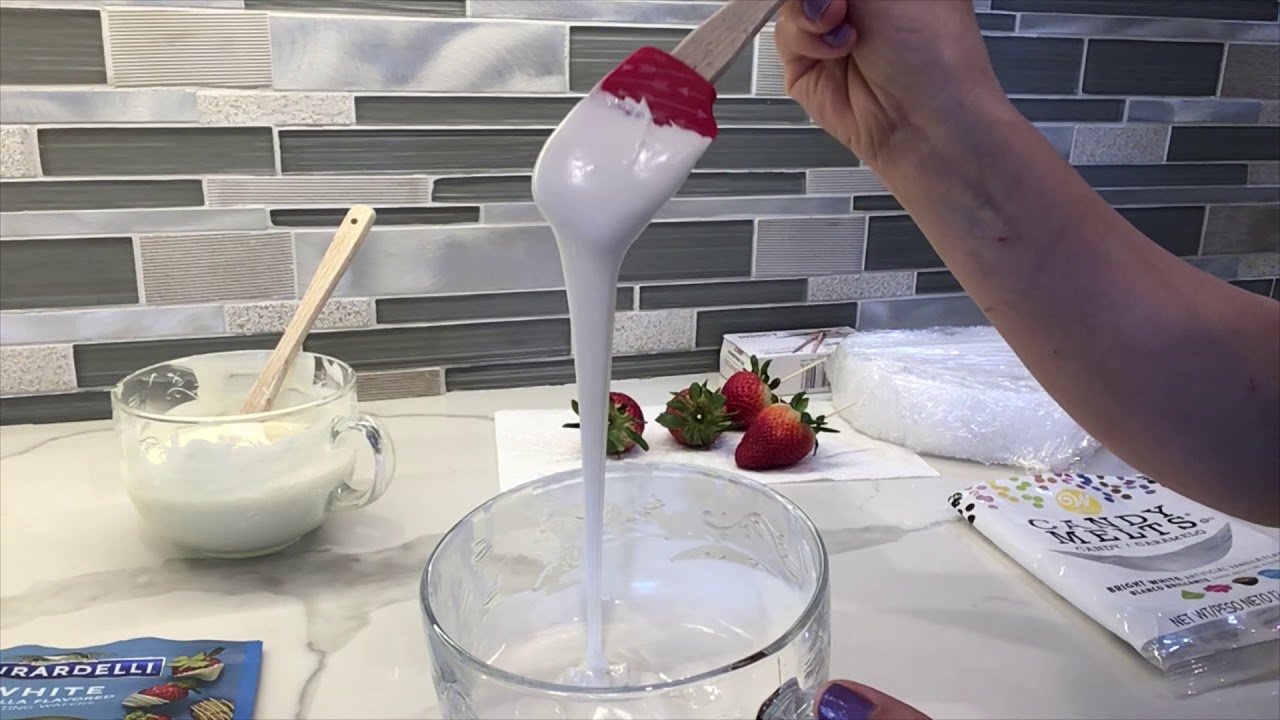 Como Fundir Chocolate para cubrir Fresas 🍓 Trucos y Consejos