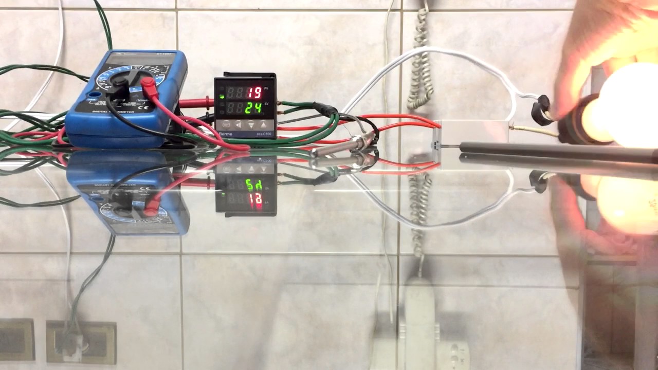 Controlador de temperatura Rex C100 com alarme. Funcionamento e configuração (áudio em português)