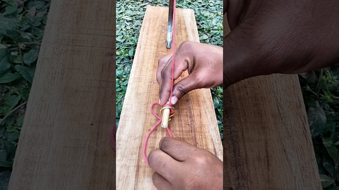 A Powerful Trap Mechanism Using a Saw Blade Bow and Rope Loops!
