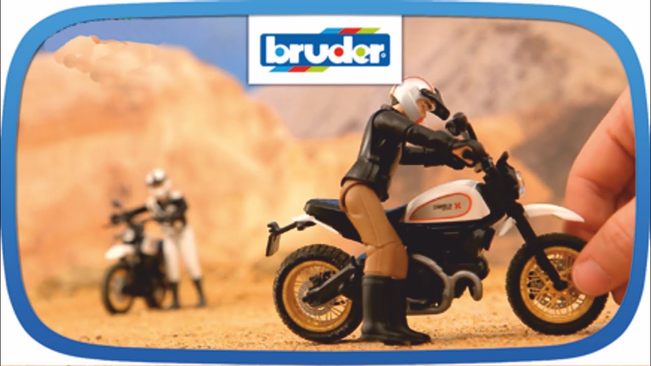 63050 & 63051  Ducati Scrambler Cafe Racer & Desert Sled -- Bruder Spielwaren