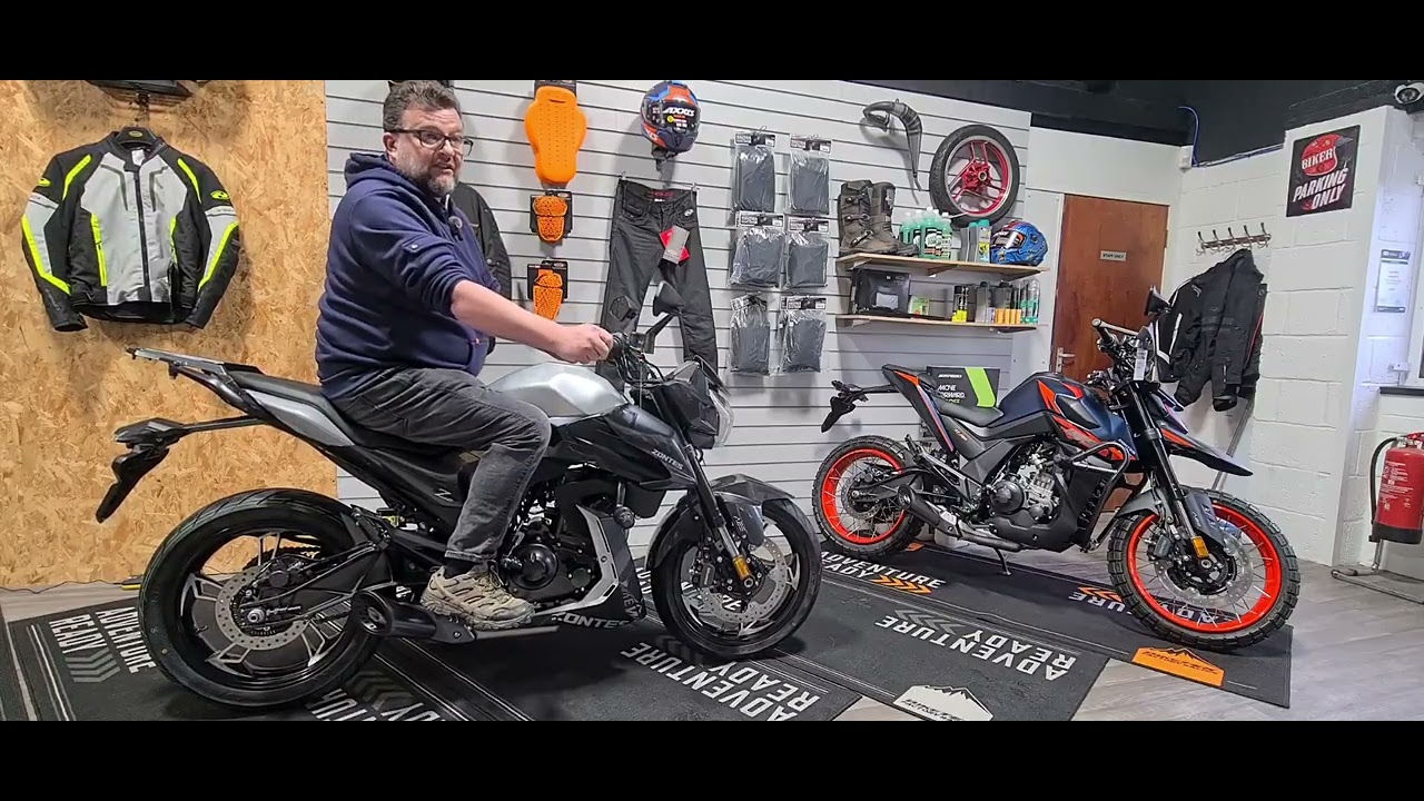 Zontes ZT125-Z2  and  ZT125-U1 LCD at Lincoln Bikes. An affordable quality 125cc bike #125cc #Zontes