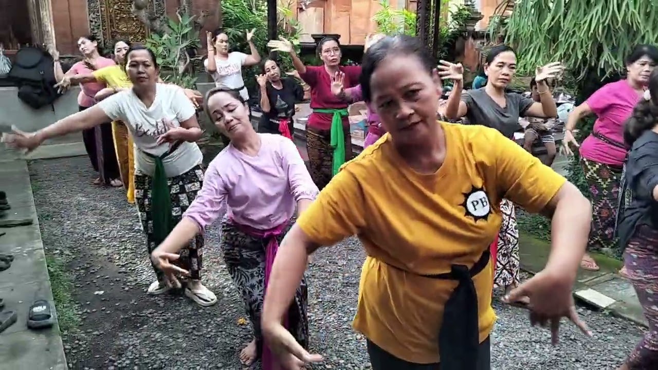 Latihan Persiapan Ngayah