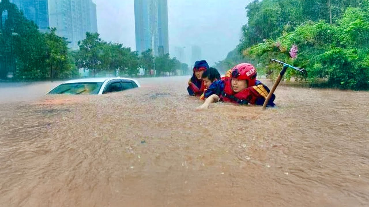 Epic Flood Street Unclogging – Watch the Transformation!