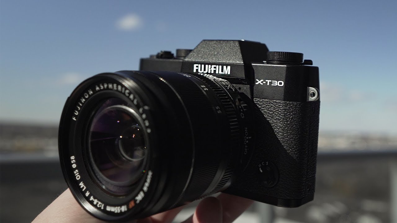 Fujifilm X-T30 Review - Small & Powerful!