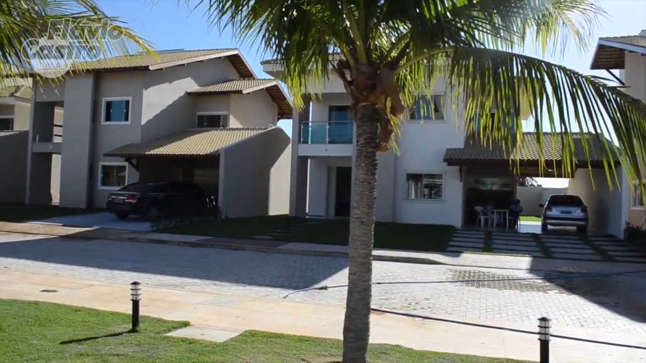 VICTOR I - CONDOMINIO FECHADO DE CASAS DUPLEX NO EUSEBIO/CE