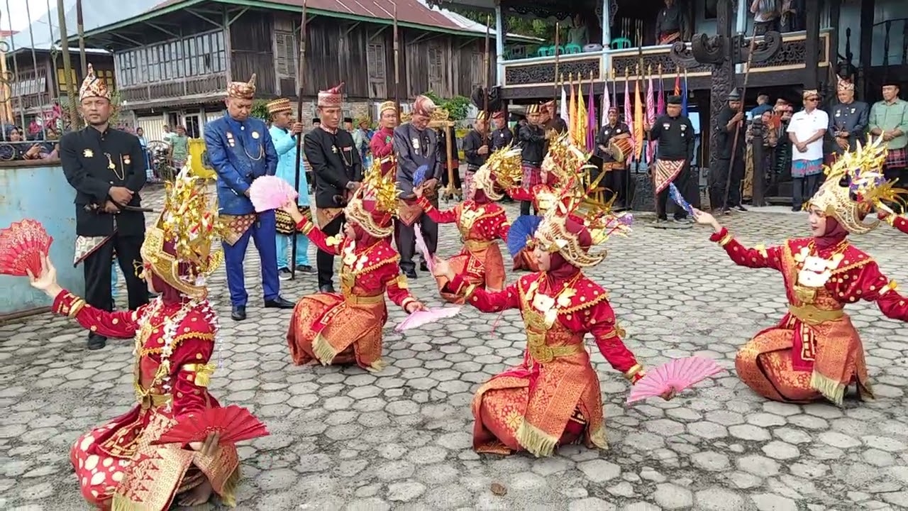 prosesi penyambutan tamu Kehormatan Kepaksian Pernong dari Prov.Lampung