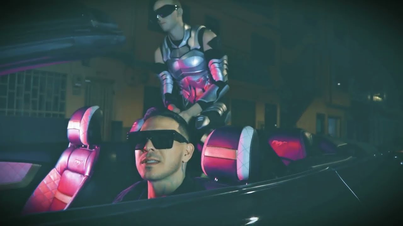 Mamacita - Roman The Future ( Official Video ) 2er Video del EP