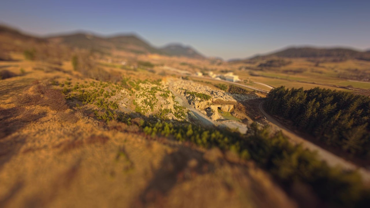 Tiny little world...