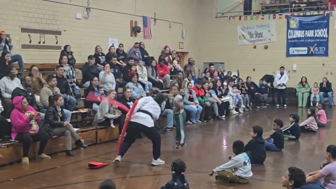 Columbus Park Public School
