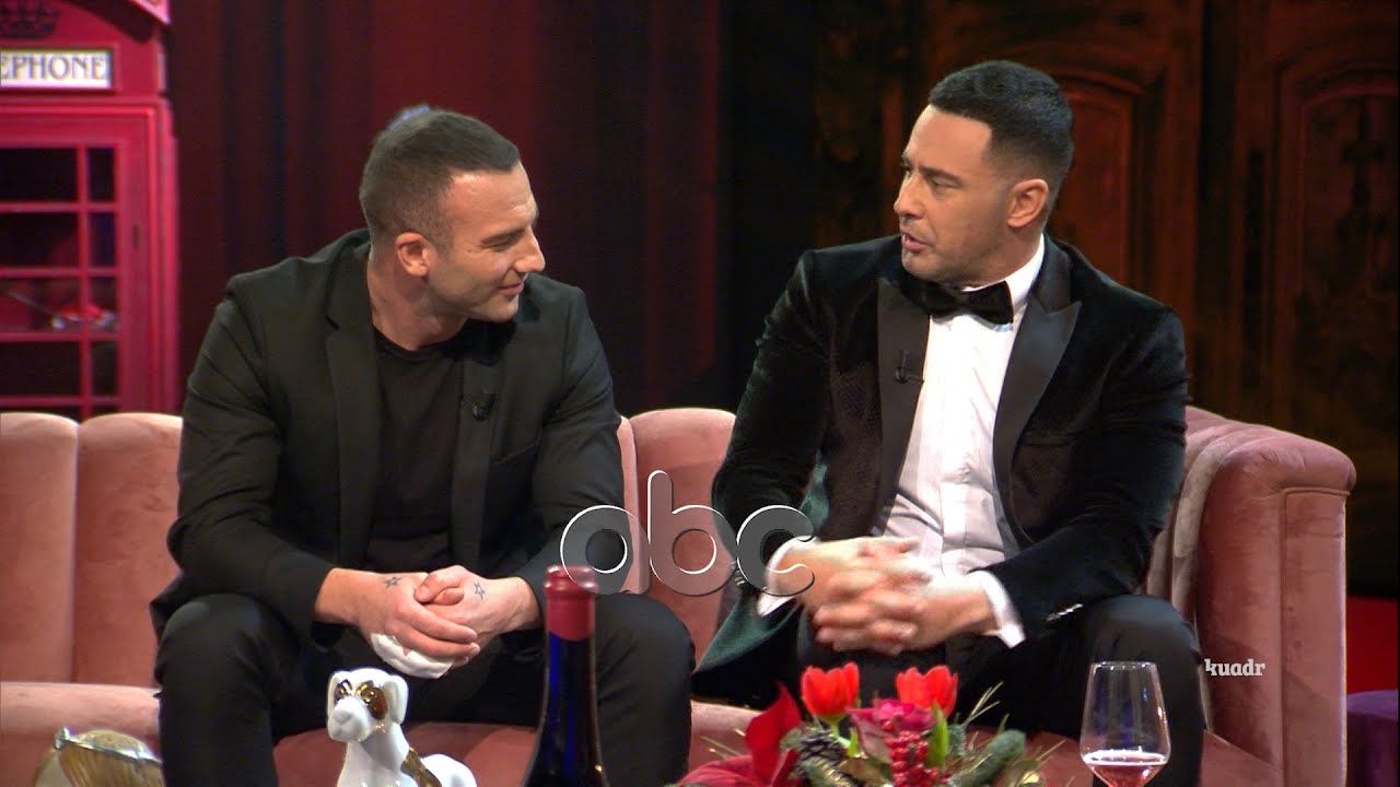 Robert & Patris Berisha perballe pyetesorit: Sa mire e njohin njeri-tjetrin | ABC News Albania