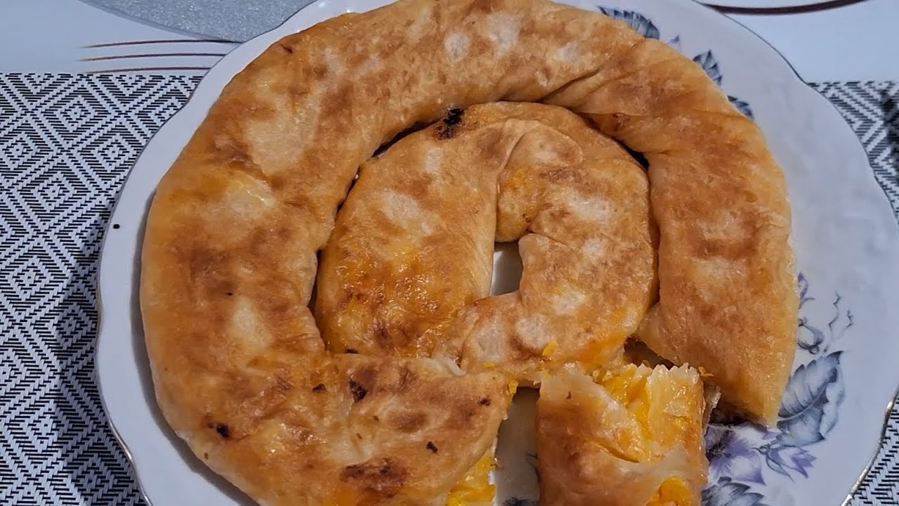 707..Балую себя вкусняшками, как удобно иметь домашних тушенку. Быстрый и вкусный завтрак.