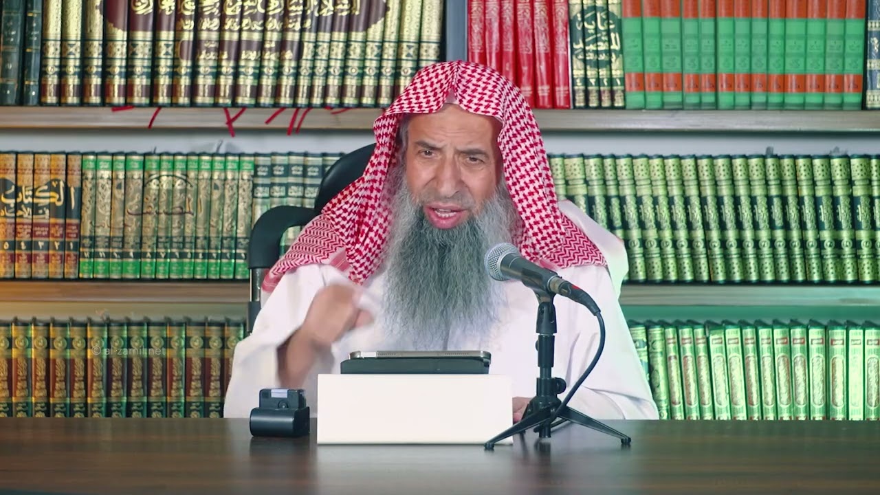 هل النجاسة اليسيرة المعفو عنها تتراكم بالتكرار أم تبقى معفاة؟