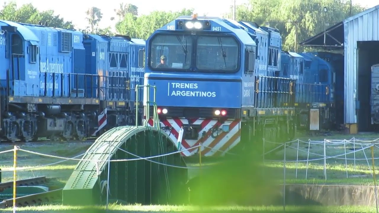 ALCO 8510 + CRRC 9451 T A.C.  EN MESA GIRATORIA de SOLDINI