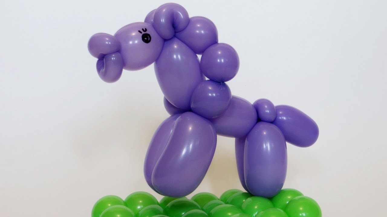 Лошадка из шарика / One balloon horse (Subtitles)