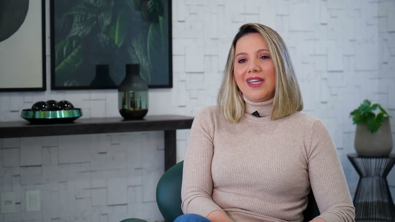 Nossa apresentadora Darcie viveu um milagre com poucos dias de vida | Testemunho