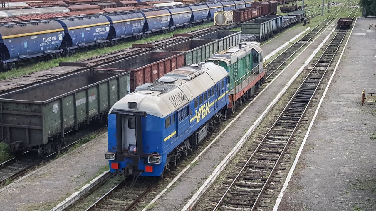 Тепловозы 2М62-1005А УЛБК & ЧМЭ3-4514 CFM из депо на базу. Бессарабка
