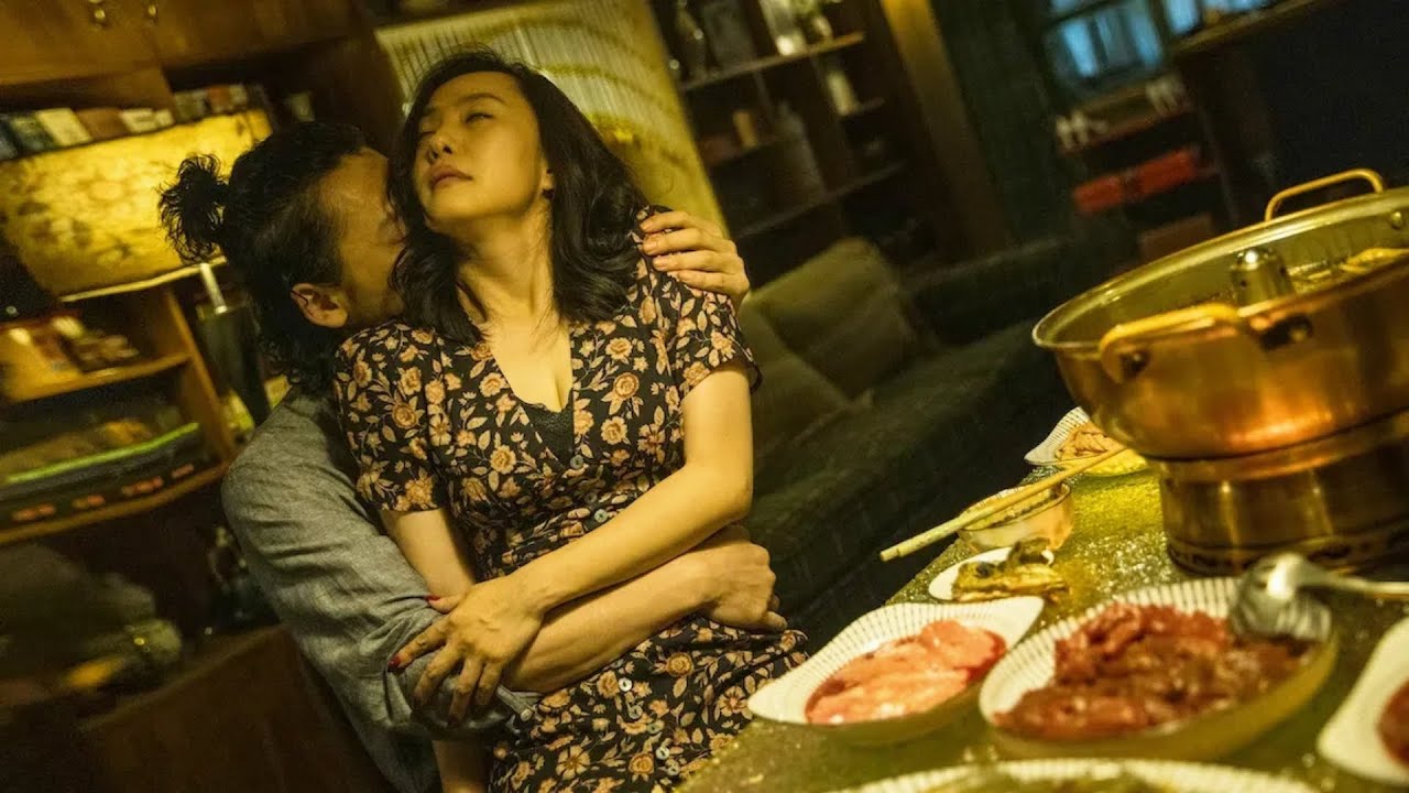 會修空調的男人不缺女鄰居，請他吃河豚精囊，沒料到後果恐怖到讓人膽寒！驚悚恐怖片《回魂之夜》