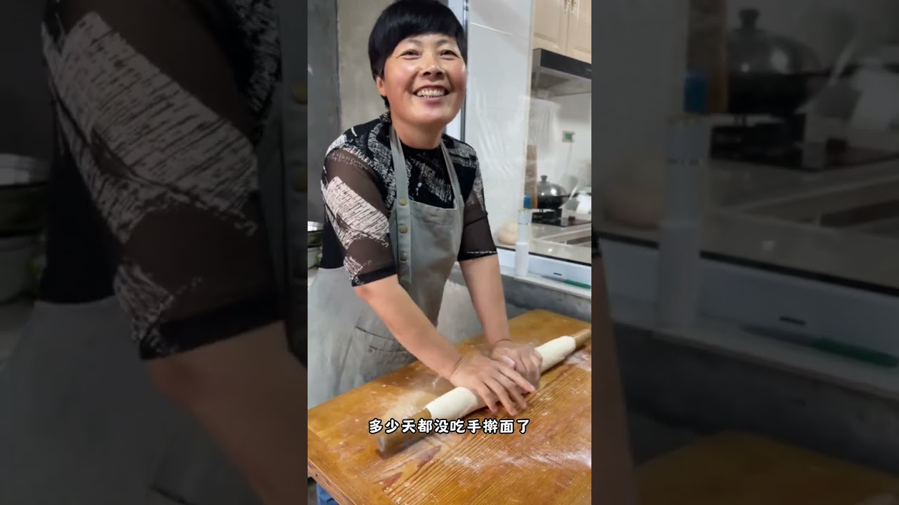 缩减版视频｜家庭版杂酱面来啦，吃的很过瘾。 #杂酱面 #东北农村生活 #东北美食 #天儿冷吃点啥 #我的乡村美食记忆 @抖音媒体内容优推官