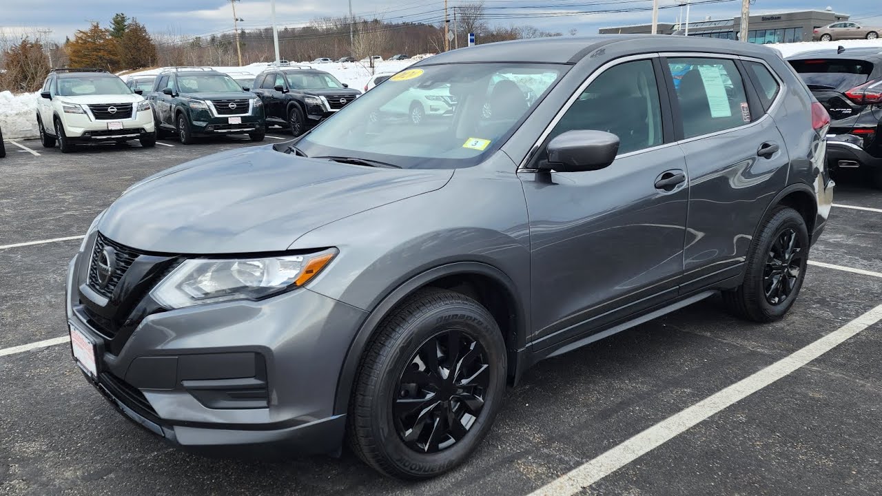 2020 Nissan Rogue S walk-around!