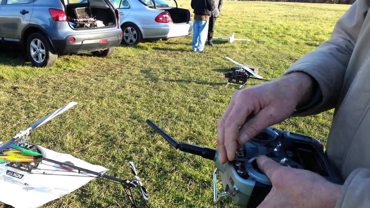 Peter's Trex 700 walkaround and flying Demonstration 12s lipo 12 pound AUW