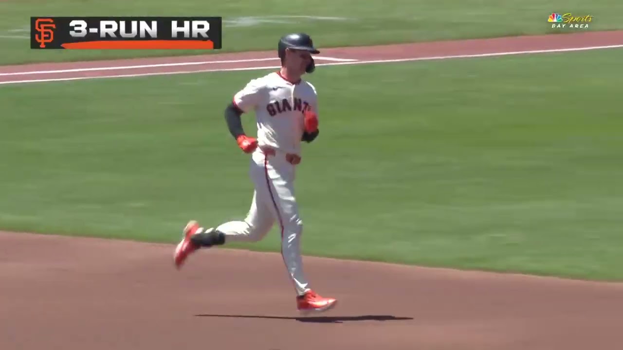 Daniel Susac's 1st Major League home run is a 3-run blast