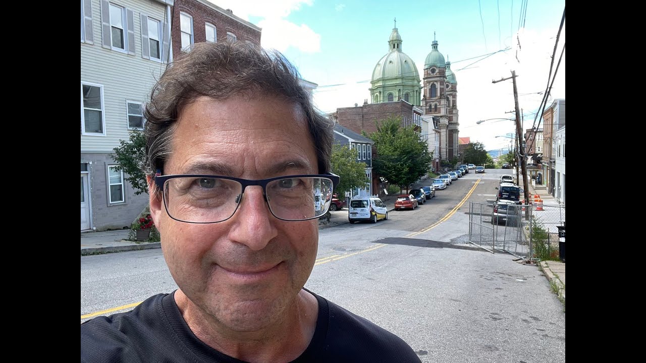 Jesse Doesn’t Know Pittsburgh: Polish Hill Rocks!