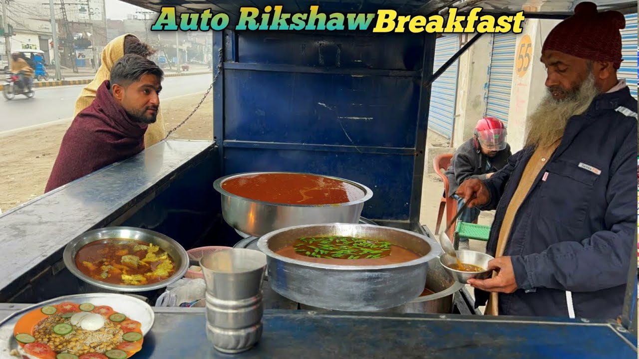 MUMBAI STYLE NASHTA IN STREET FOOD PAKISTAN | NON VEG STREET FOOD BREAKFAST | PAKISTANI STREET FOOD