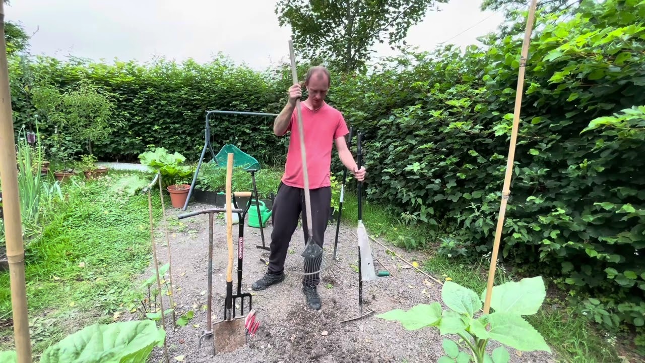 Essential Gardening Tools for beginners | Veg Gardening