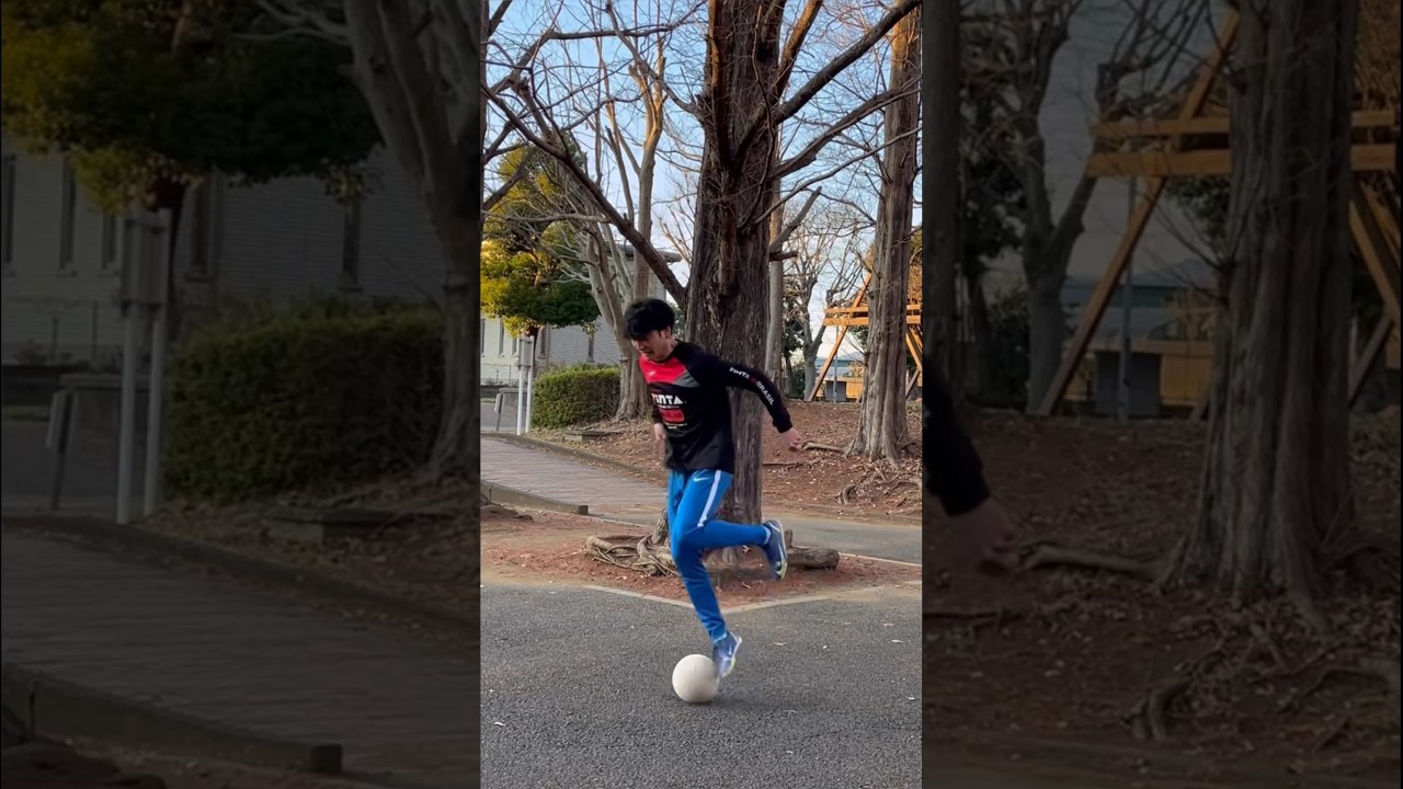 Ground Moves Combo - Street Football Skill #shorts #groundmoves #soccer